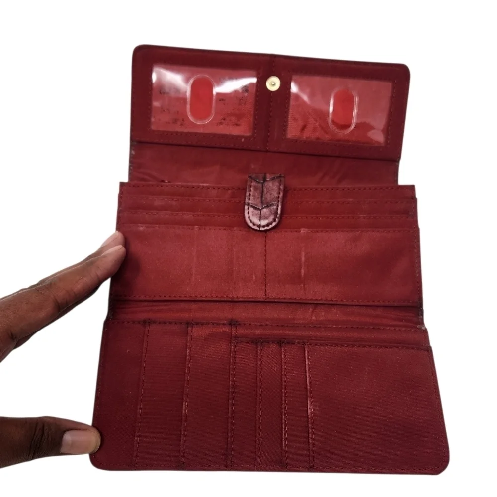 Unbranded Women's Red Alligator/Crocodile Design Faux Leather Wallet (One Size)